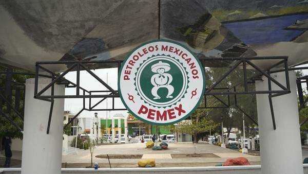 Amid Higher Output, Pemex Posts First Profit Since Early 2022 dfd