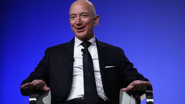 Bezos vende más de US$4.000 millones en acciones de Amazon en solo cuatro sesionesdfd
