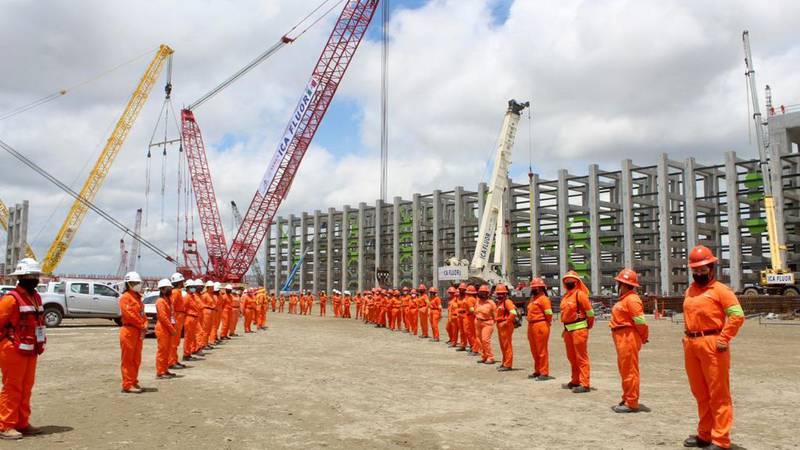 Contrato de US$ 1.705 millones desencadena pelea sindical en refinería de Dos Bocas