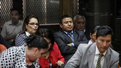 Pérez y Baldetti, exbinomio presidencial de Guatemala, culpables de corrupcióndfd