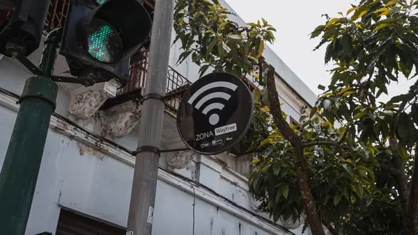 La compañía de un guayaquileño que da Internet gratuito en Guatemaladfd