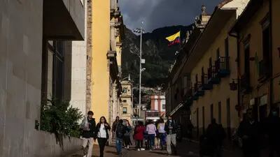 Peatones en Bogotá, Colombia, el jueves 28 de julio de 2022.