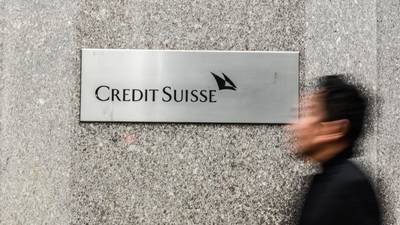 Credit Suisse dice a su personal que las primas se seguirán pagandodfd