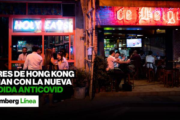 Bares de Hong Kong lidian con la nueva medida anticoviddfd