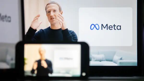 Zuckerberg vende acciones de Meta por primera vez en dos años tras subida del 172%dfd