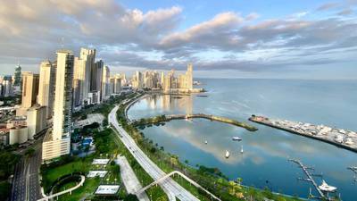 Panamá continúa atrayendo la inversión colombianadfd
