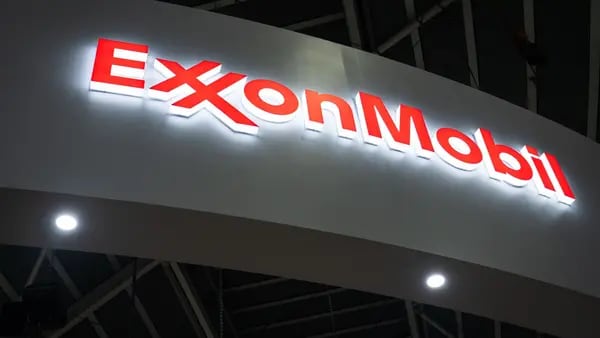 Exxon perforará pozos de petróleo cerca de una región disputada por Venezuela dfd
