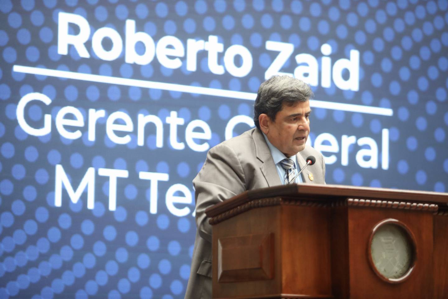 Roberto Zaid, gerente general de MT Textiles, S.A. informó sobre la nueva planta de hilatura que generará 300 empleos.dfd