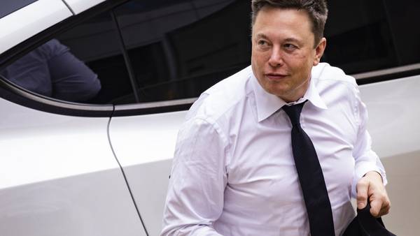 Retiro de Tesla de índice S&P ESG genera debate sobre calificacionesdfd