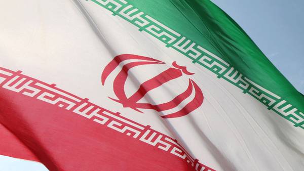 Ataque a Irán aumenta tensiones mientras Blinken inicia gira por Medio Orientedfd