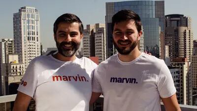 Henrique Echenique (à esquerda) e Bernardo Vale, cofundadores da fintech Marvin (Foto: Julio Grossi/Divulgação)