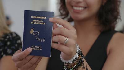 Pasaporte de Guatemala con vigencia de 10 años podrá tramitarse en el extranjerodfd