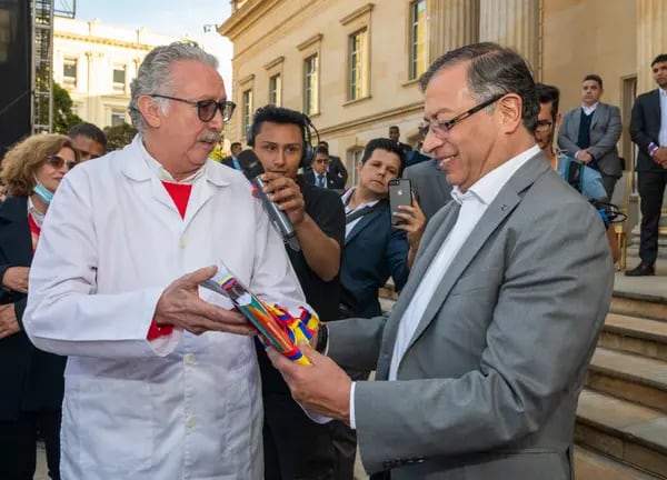 Petro y Álvaro Uribe se reúnen en busca de acuerdos en torno a la Reforma a la Salud