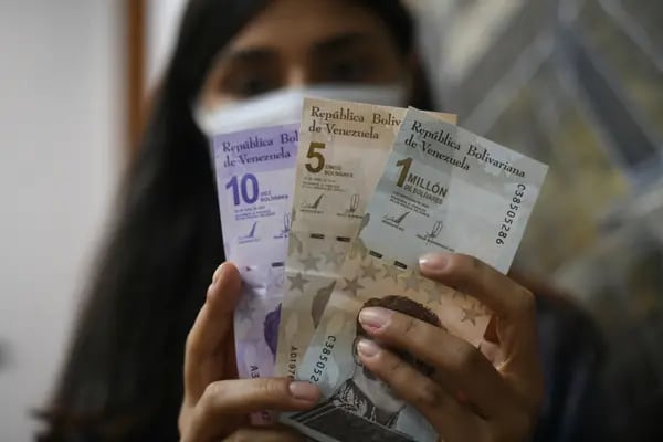 La tasa oficial, este lunes, según lo publicado en la tarde del viernes por el Banco Central de Venezuela (BCV), es de 4,15 bolívares digitales por dólar estadounidense.