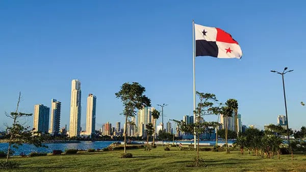 Panameños, insatisfechos de cómo funciona la democracia en el país: Latinbarómetrodfd