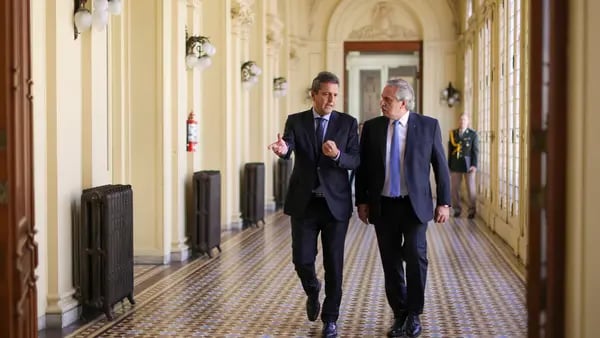 Operativo clamor: gobernadores peronistas respaldaron la llegada de Massa al gabinetedfd