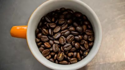 Preços do café já subiram na casa de dois dígitos nos últimos 12 meses no Brasil