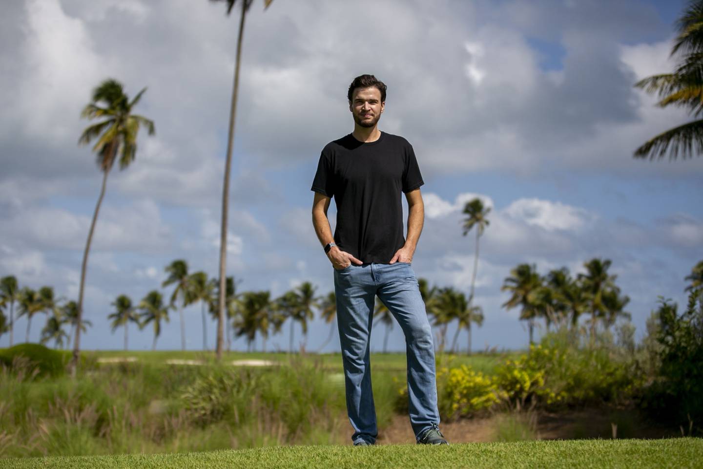 Anthony Emtman se fue de Los Ángeles a Puerto Rico para unirse a la comunidad de criptografía en auge de la isla.