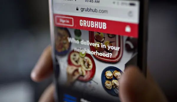 A Amazon receberá opções para uma participação de 2% no Grubhub e terá a oportunidade de aumentar a fatia para 15%, disse a Just Eat.