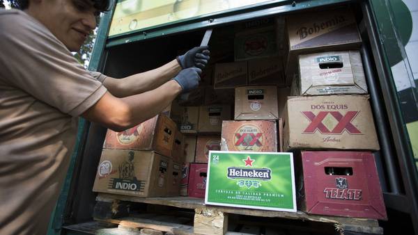 Heineken recomprará a FEMSA una parte de sus accionesdfd