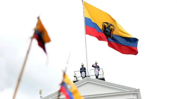 Se dispara el riesgo país de Ecuador: ¿a cuánto llegó y por qué?dfd