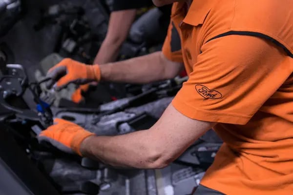 Ford cortará 3.800 empregos na Europa, com foco na Alemanha e no Reino Unido