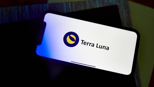 Fanáticos de Luna ven ganancias magras desde relanzamiento del fallido tokendfd
