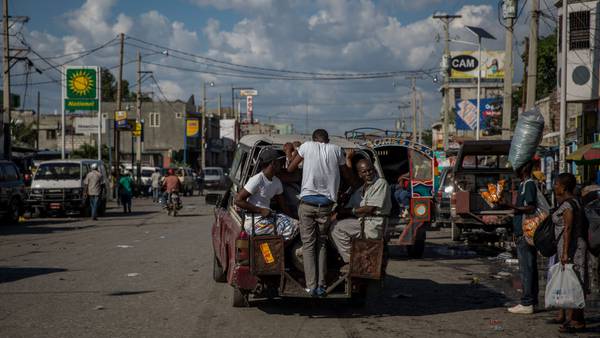 Exportaciones  dominicana hacia Haití sufren los conflictos, en octubre caen 24% dfd