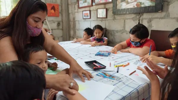77% de hogares con niños en Ecuador perdió ingresos por la pandemiadfd