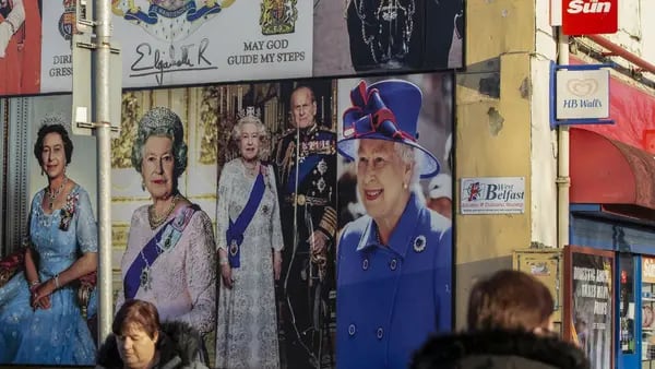 Documento oficial revela detalles sobre últimos momentos de la reina Isabel IIdfd