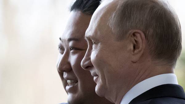 Putin dice que profundizará sus lazos con Kim Jong-undfd