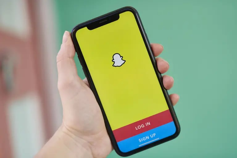 De acuerdo con la compañía hay más de 80 millones de estadounidenses en edad de cotar que usan Snapchat. Fotógrafa: Gabby Jones/Bloombergdfd