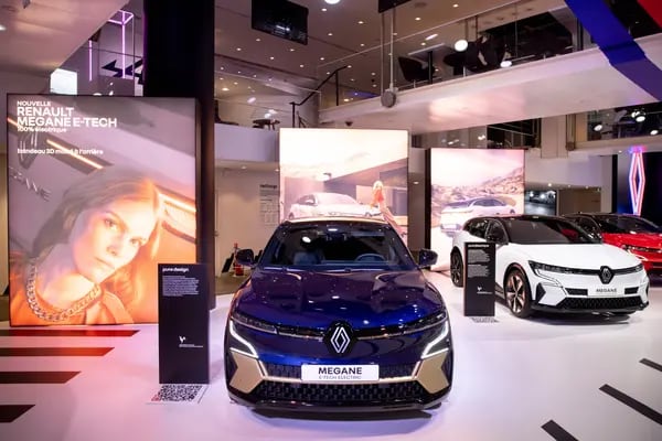 El fabricante de automóviles Megane E-Tech espera ingresos de hasta €362 millones (US$391 millones) con la venta de las acciones.