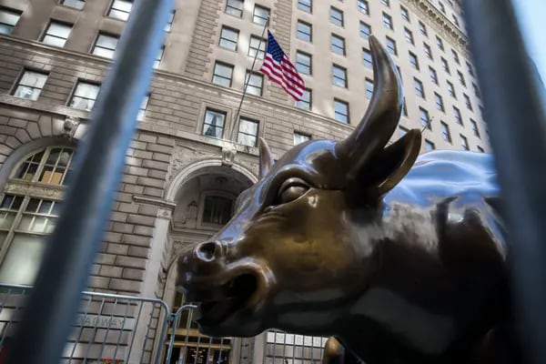 La Bolsa de Nueva York reabre a algunos creadores de mercado mientras las acciones estadounidenses se aferran a las ganancias