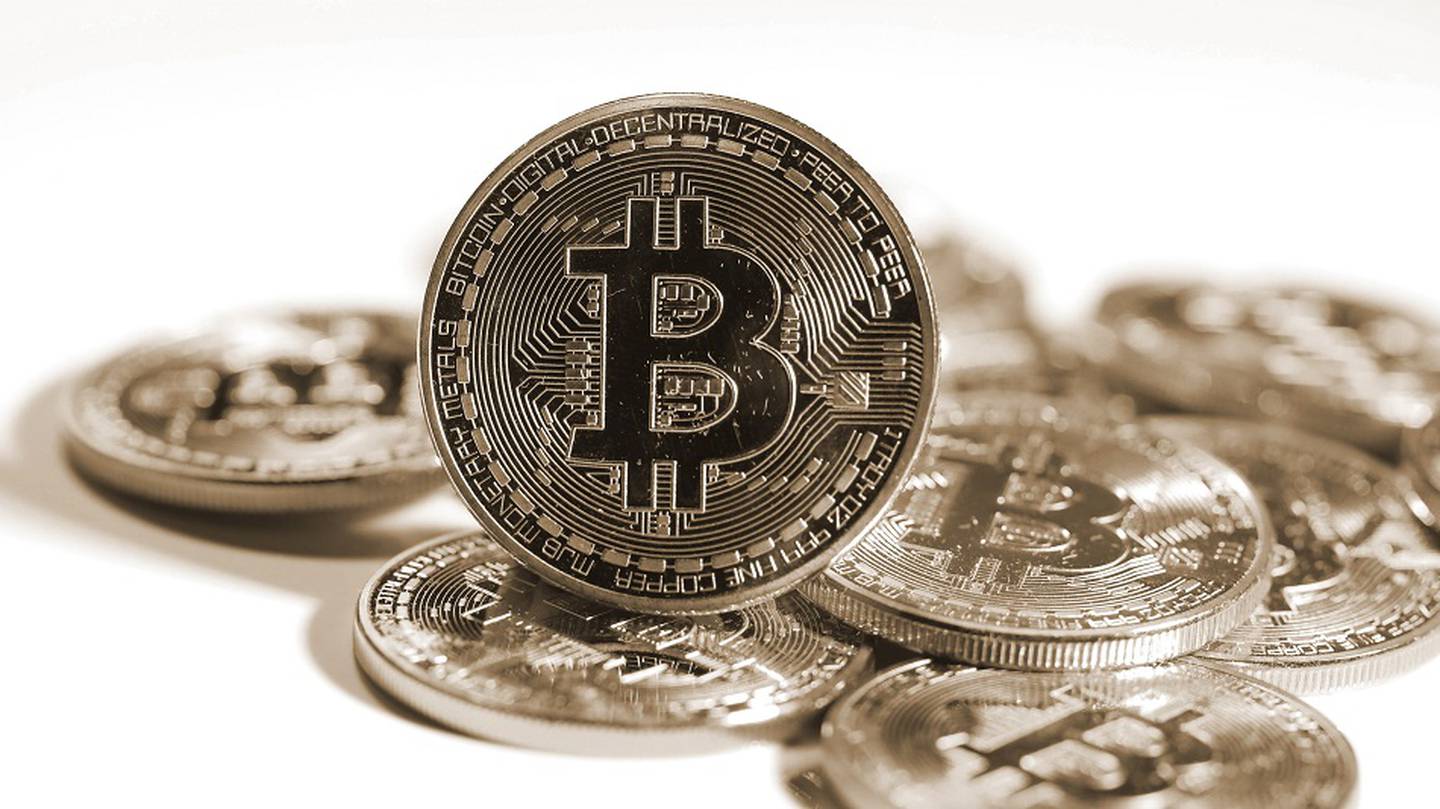 Bitcoin actúa más como una acción arriesgada que como oro digital