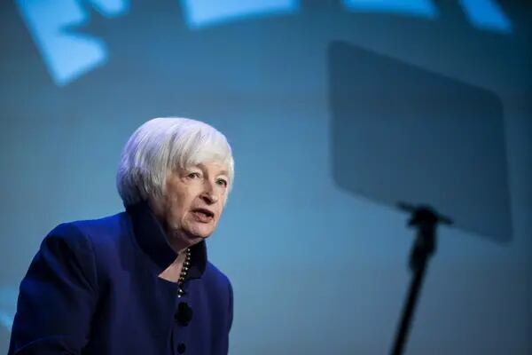 Janet Yellen, secretária do Tesouro dos EUA: governo trabalhar para evitar contágio da quebra do SVB (Al Drago/Bloomberg)