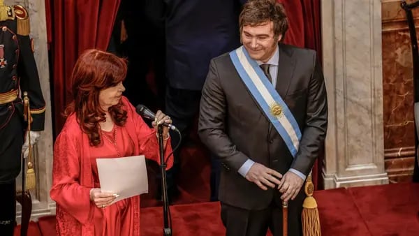 Cristina Kirchner sobre la pobreza: “Están jugando con la mesa de los argentinos”dfd