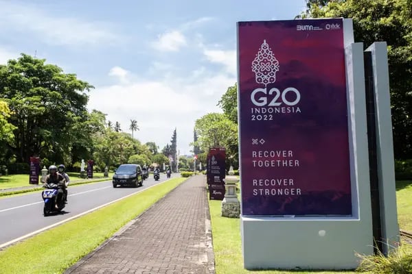Carteles del G-20 que tiene lugar en Bali, Indonesia