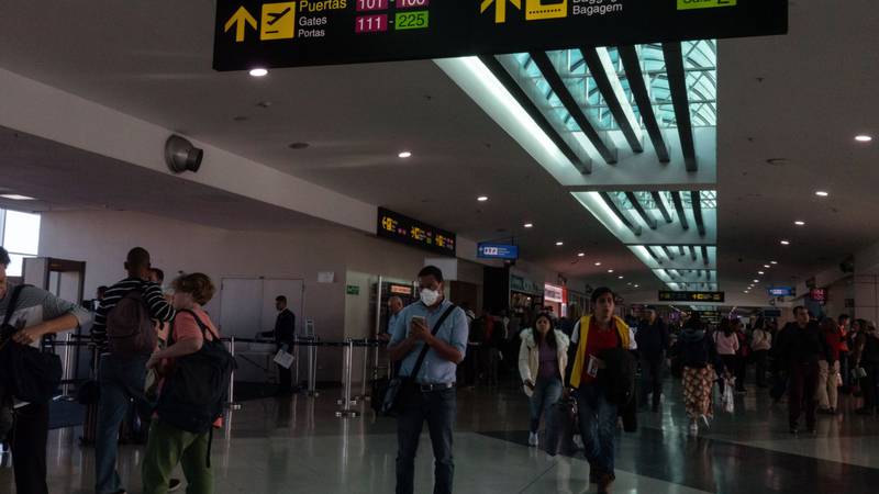 Falta de seguridad en aeropuertos de Panamá facilitaría delitos, según informe