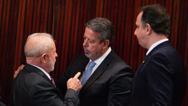 Cámara Baja de Brasil aprueba plan de gasto de Lula de US$32.000 millonesdfd