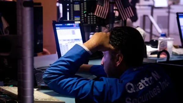 Wall Street cierra su peor año desde 2008; el Mexbol se desploma en LatAmdfd