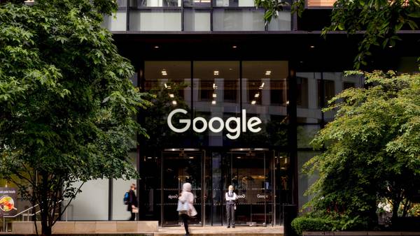 Google Bets on Hybrid Work With $1 Billion London Office Dealdfd