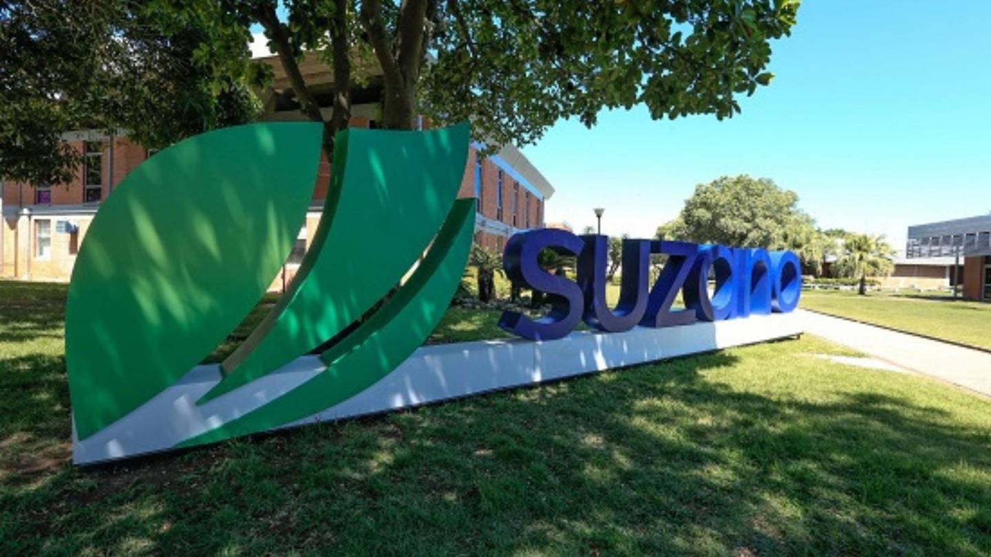 Suzano registrou aumento da receita com vendas de papel no segundo trimestre, após reajuste