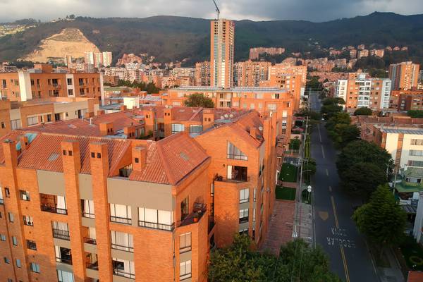 La revolución del ladrillo en Bogotá: ¿cómo este material democratizó la visual de la ciudad?dfd