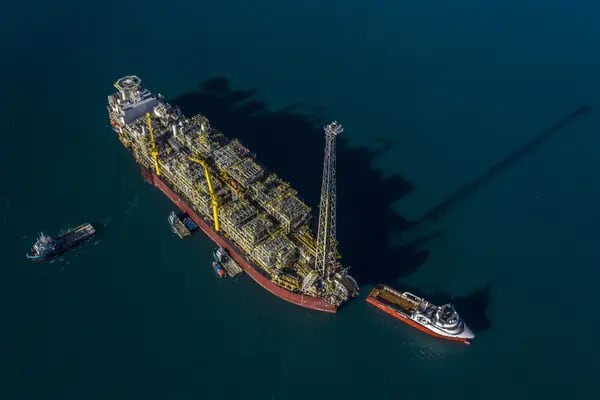 Shell contrata a Modec para avanzar en un importante proyecto de petróleo en alta mar en Brasil