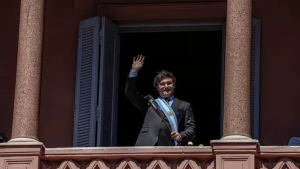 Confianza en el Gobierno argentino se disparó tras la asunción de Javier Mileidfd