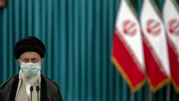 El líder de Irán se enfrenta a un nuevo y sorprendente enemigo: colegialasdfd