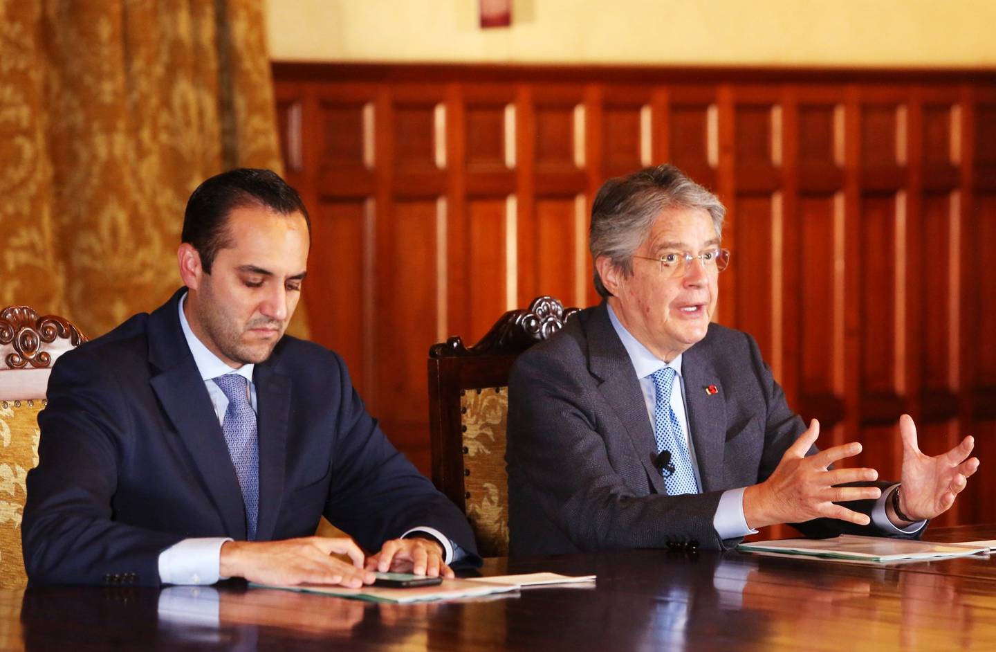 El canciller, Juan Carlos Holguín, y el presidente Guillermo Lasso.