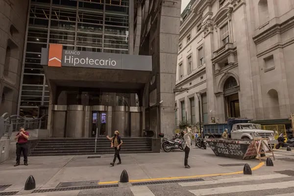 A Banco Hipotecario bank branch in the financial district of Buenos Aires.
