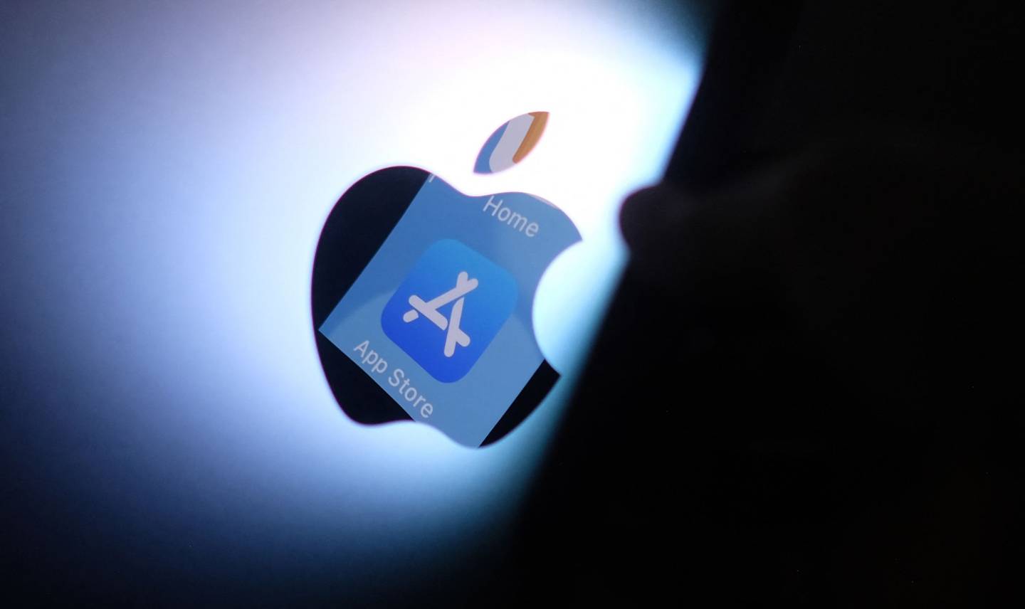 Logo de la app store de Apple.  Fotógrafo: Chris Delmas/AFP/Getty Images
